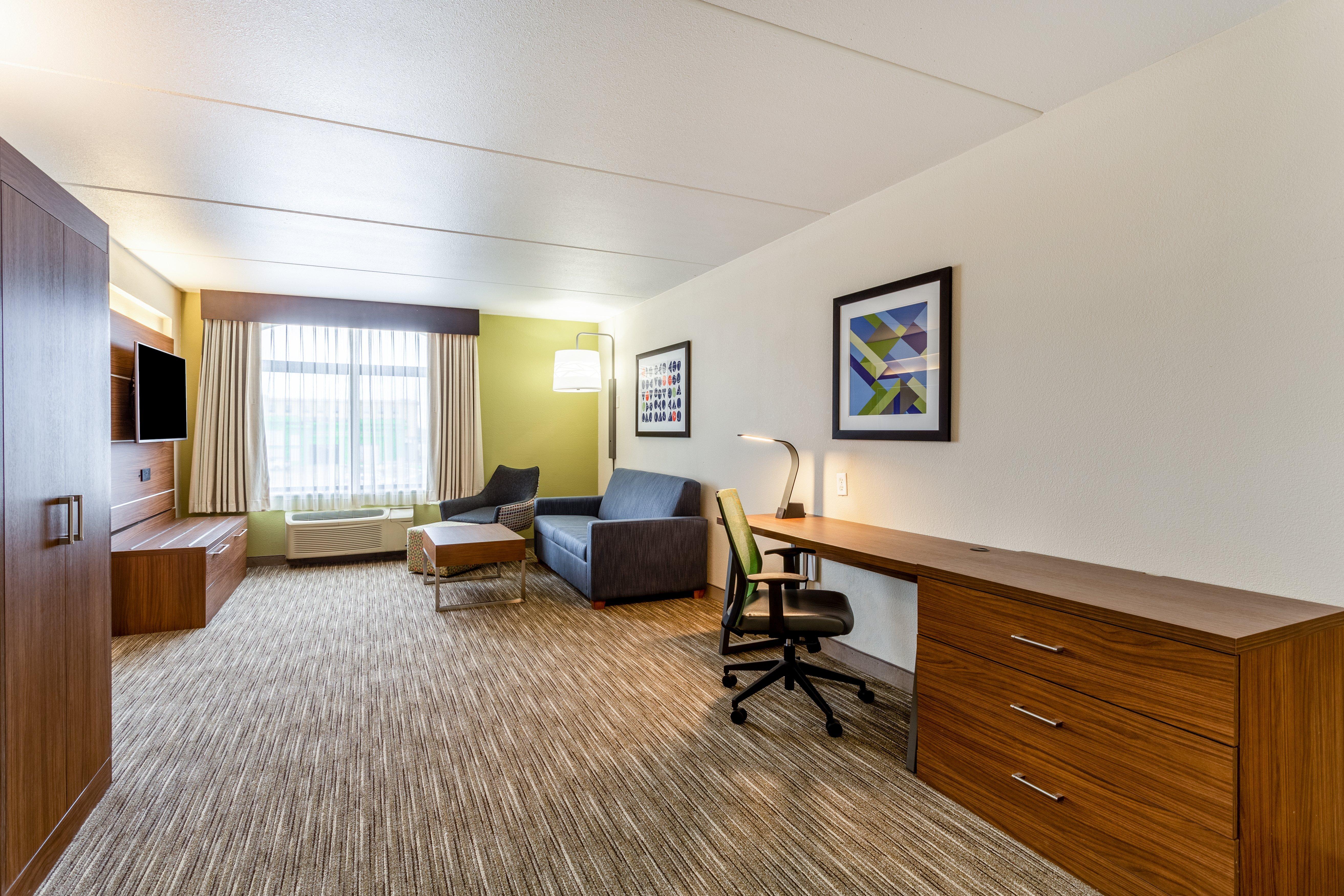 Holiday Inn Express & Suites Cedar Falls Extérieur photo