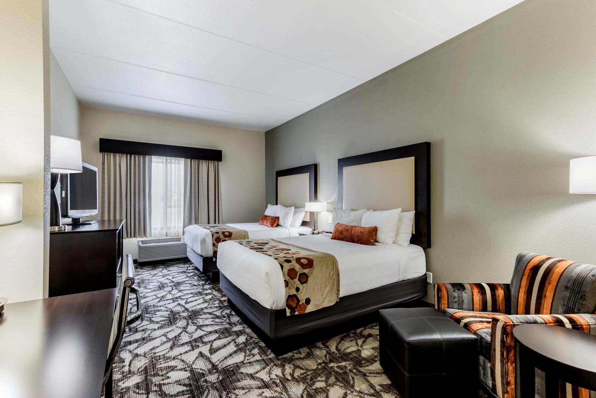 Holiday Inn Express & Suites Cedar Falls Extérieur photo